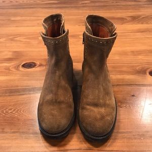 Frye Nora Stud Inside ZIP Booties. Size 8